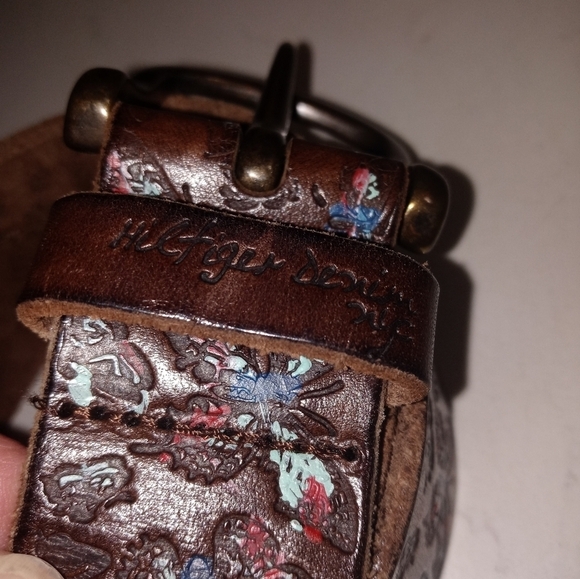 Vintage Hilfiger Denim Genuine Leather Tooled Butterfly Brown Belt Made in Italy - Picture 3 of 7